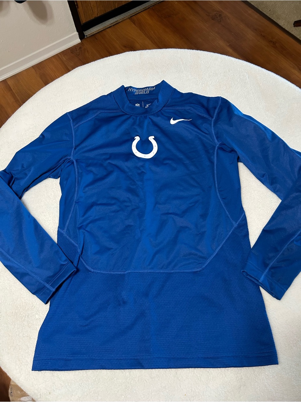 Nike Men’s Royal Blue Indianapolis Colts Long-Sleeve Performance Top